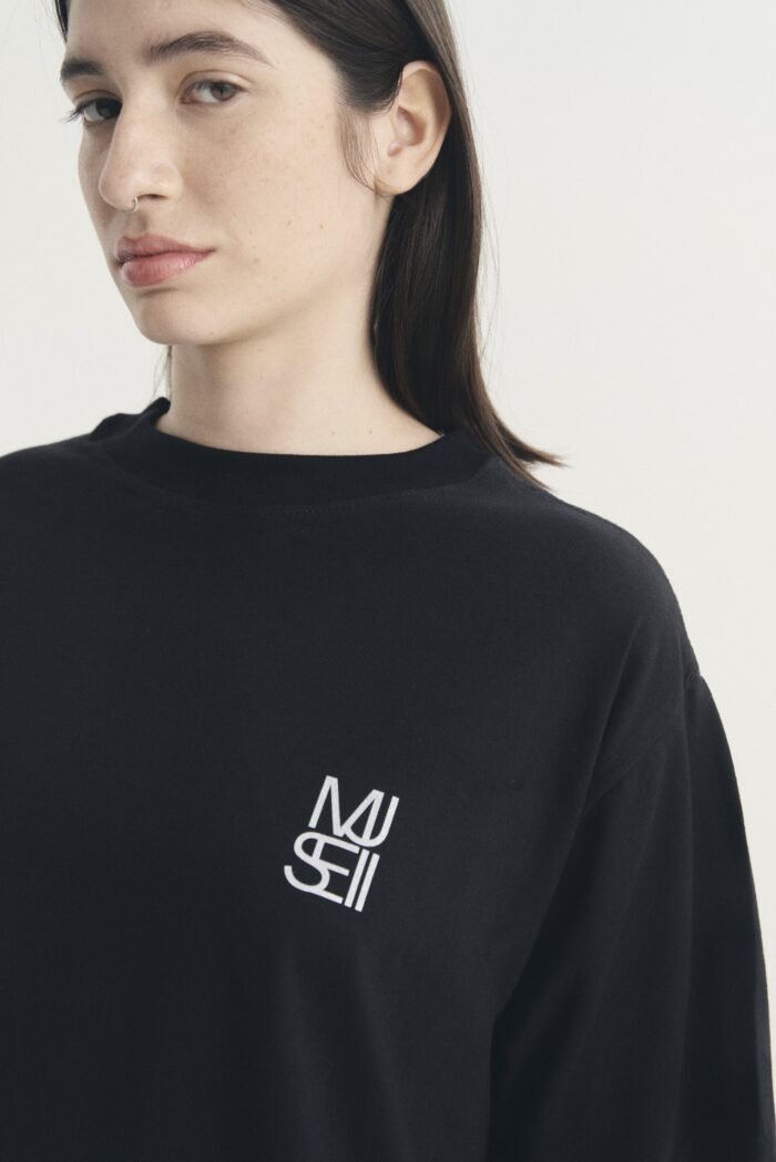 REMERA HOPPER - Imagen 3