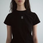 REMERA COURBET