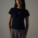 REMERA COURBET